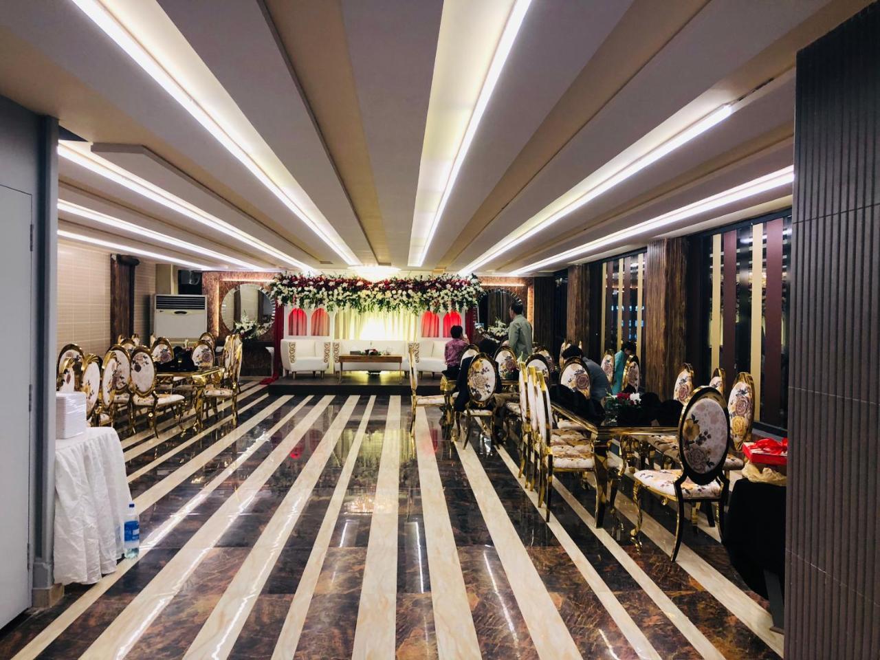 Hotel Platinum Lahore Exterior foto