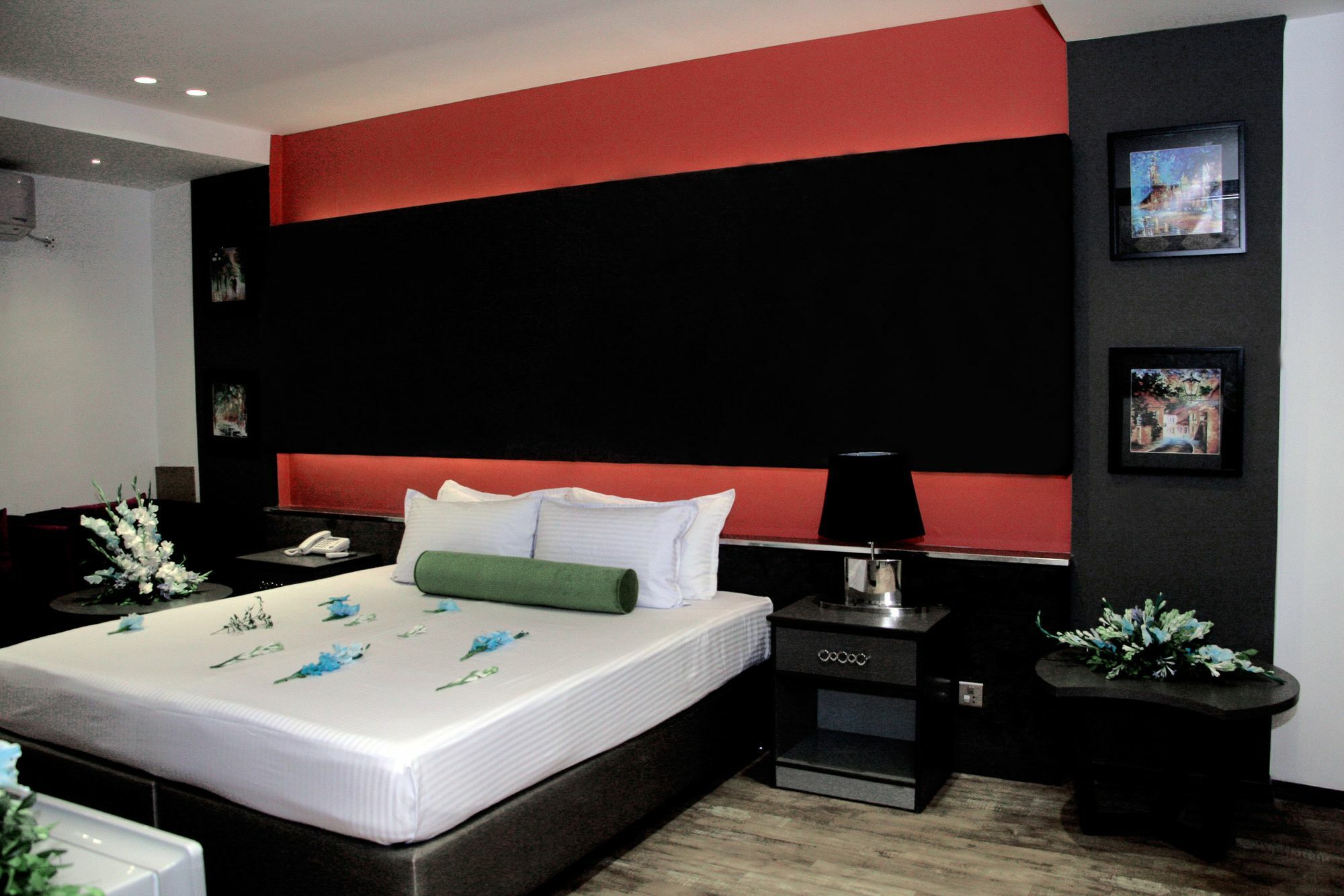 Hotel Platinum Lahore Exterior foto